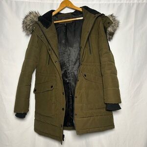 BCBGMAXAZRIA Women's Puffer Coat - Olive Green‎ with detachable Fur Hood